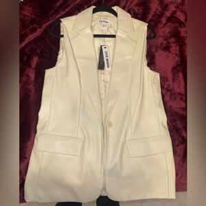 Steve Madden Sleeveless PU Leather Blazer Vest